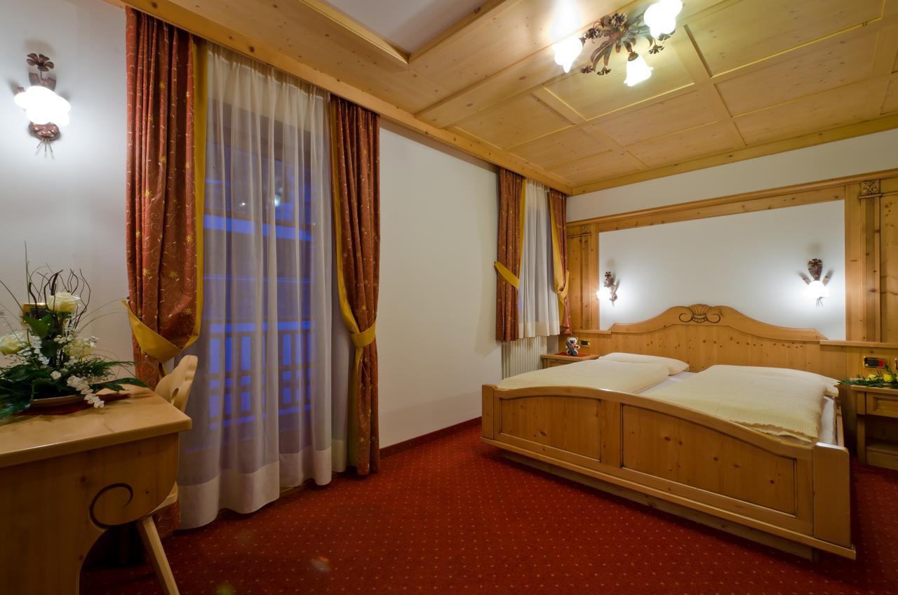 Hotel Al Viel B&B Canazei Exteriér fotografie